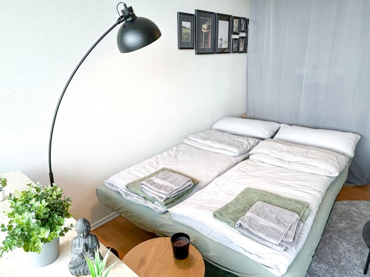 Lta Apartment In Unterschleissheim Bei Muenchen Bagian luar foto